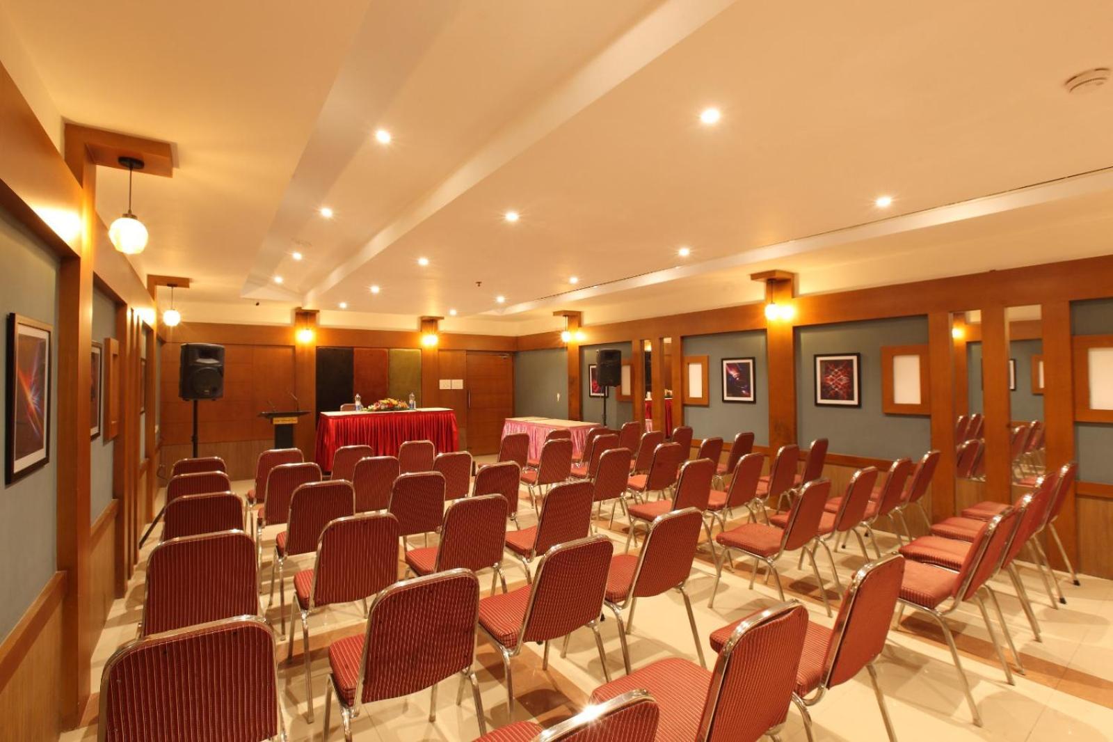 National Park Residency Kottayam Otel Ettumanoor Dış mekan fotoğraf
